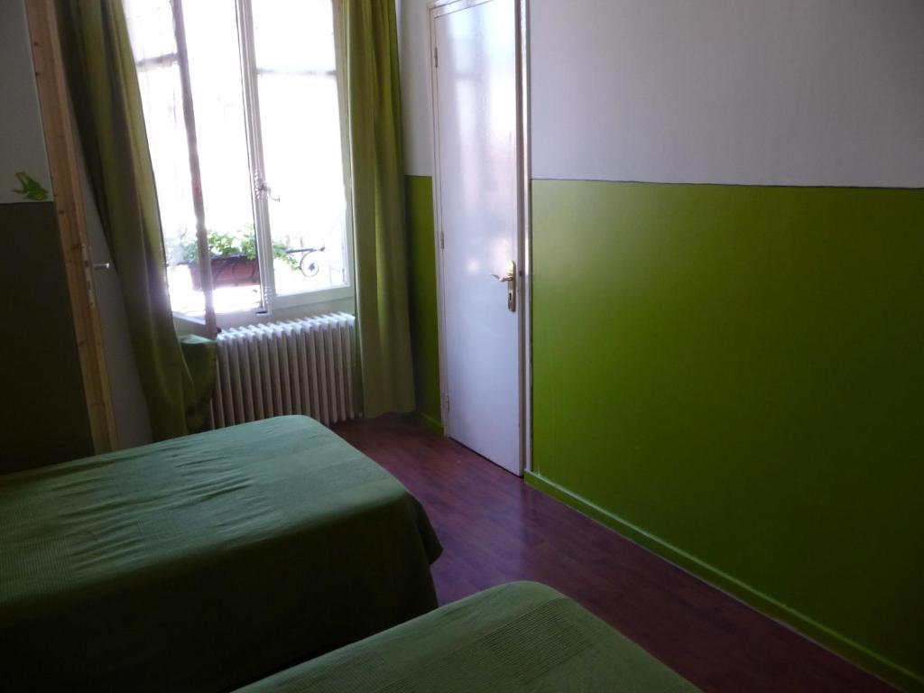 Hotel Central Annecy Habitación foto