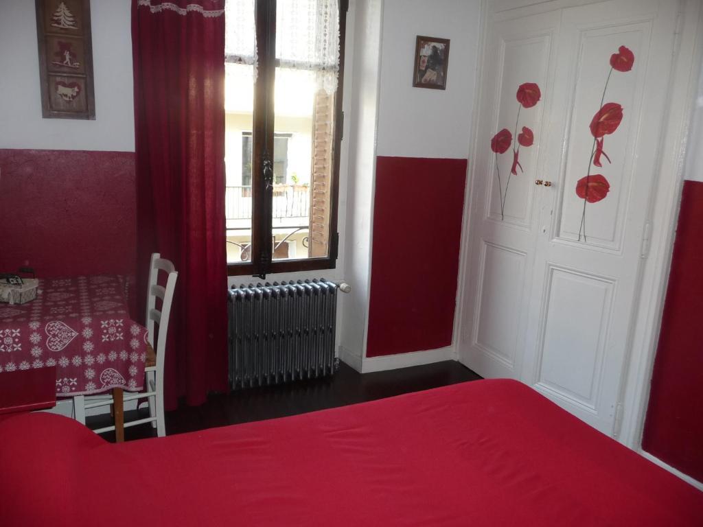 Hotel Central Annecy Habitación foto
